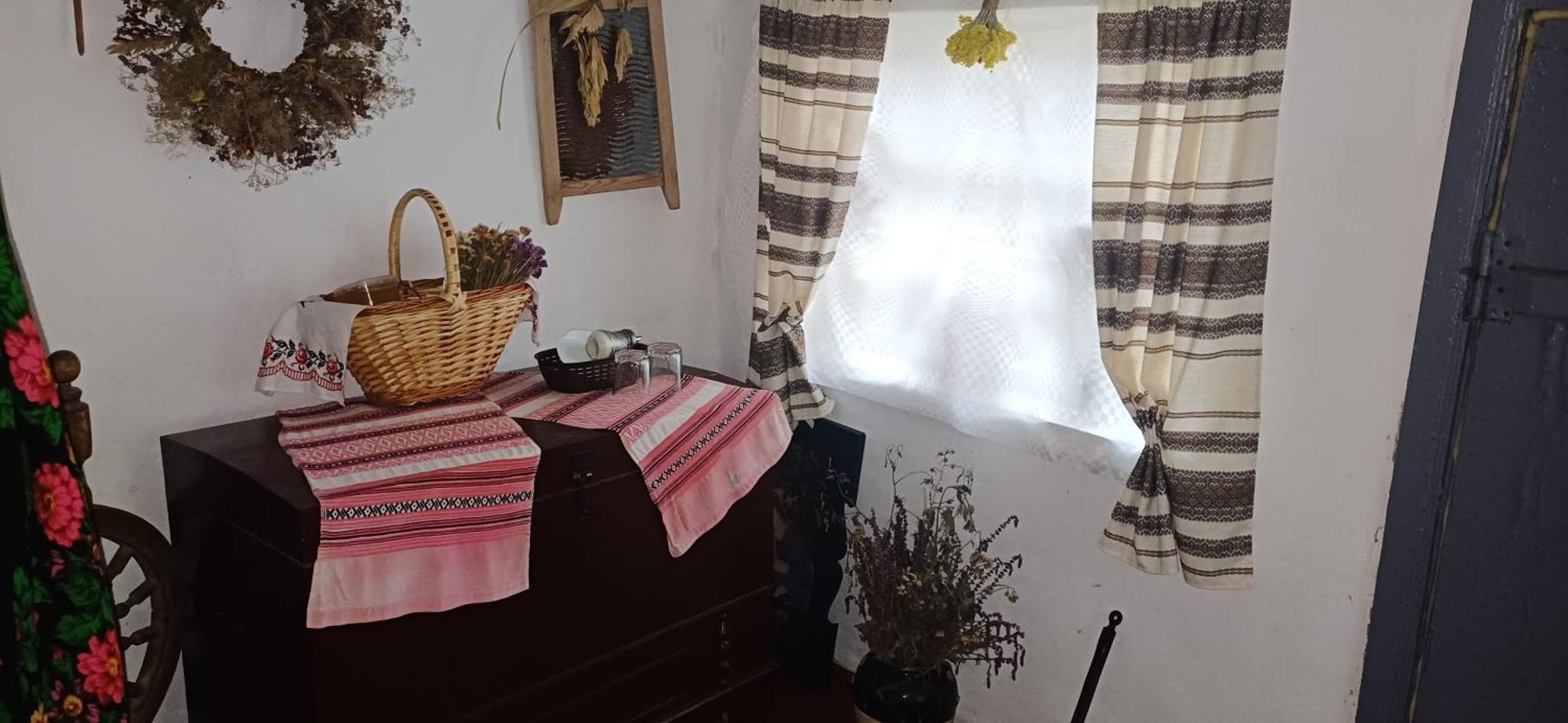 Медова Садиба Subbotiv Exteriér fotografie